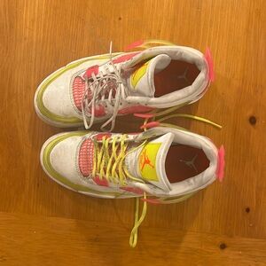 Worn Jordan 4s kids size 5.5